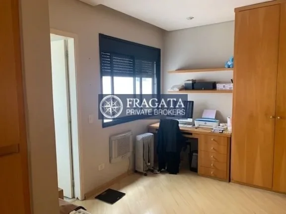 Imagem Cobertura Higienópolis - 300M², 3 Dorms, 2 Suítes, 3 Vagas, Armários, Piscina, Churrasqueira.