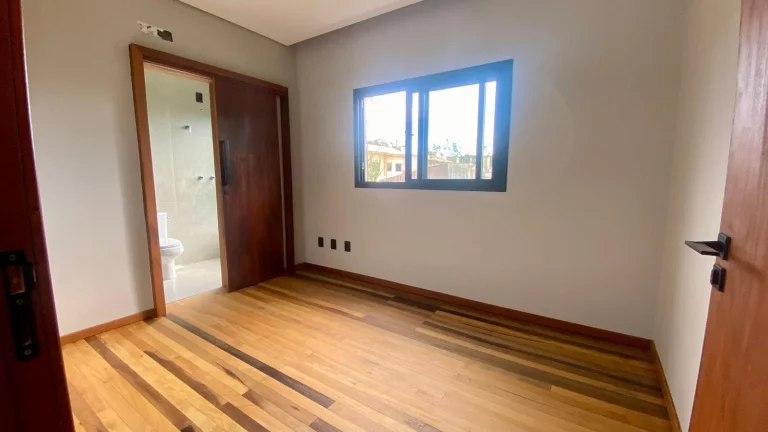 Imagem Imperdível oportunidade: Casa de 3 quartos com 3 suítes no Jardim Panorâmico, Garopaba-SC - 149,52m² - Agende sua visita!