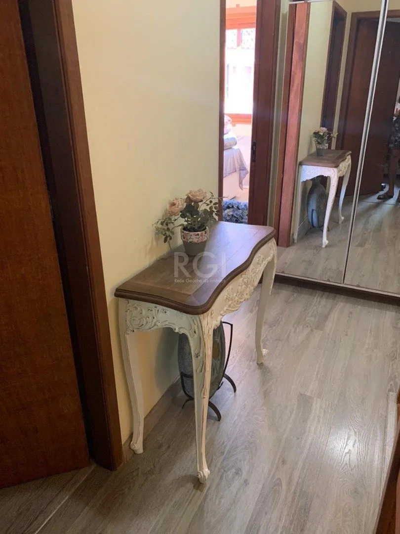 Imagem Casa Condominio para Venda - 122.43m², 3 dormitórios, sendo 1 suites, 2 vagas - Cristal