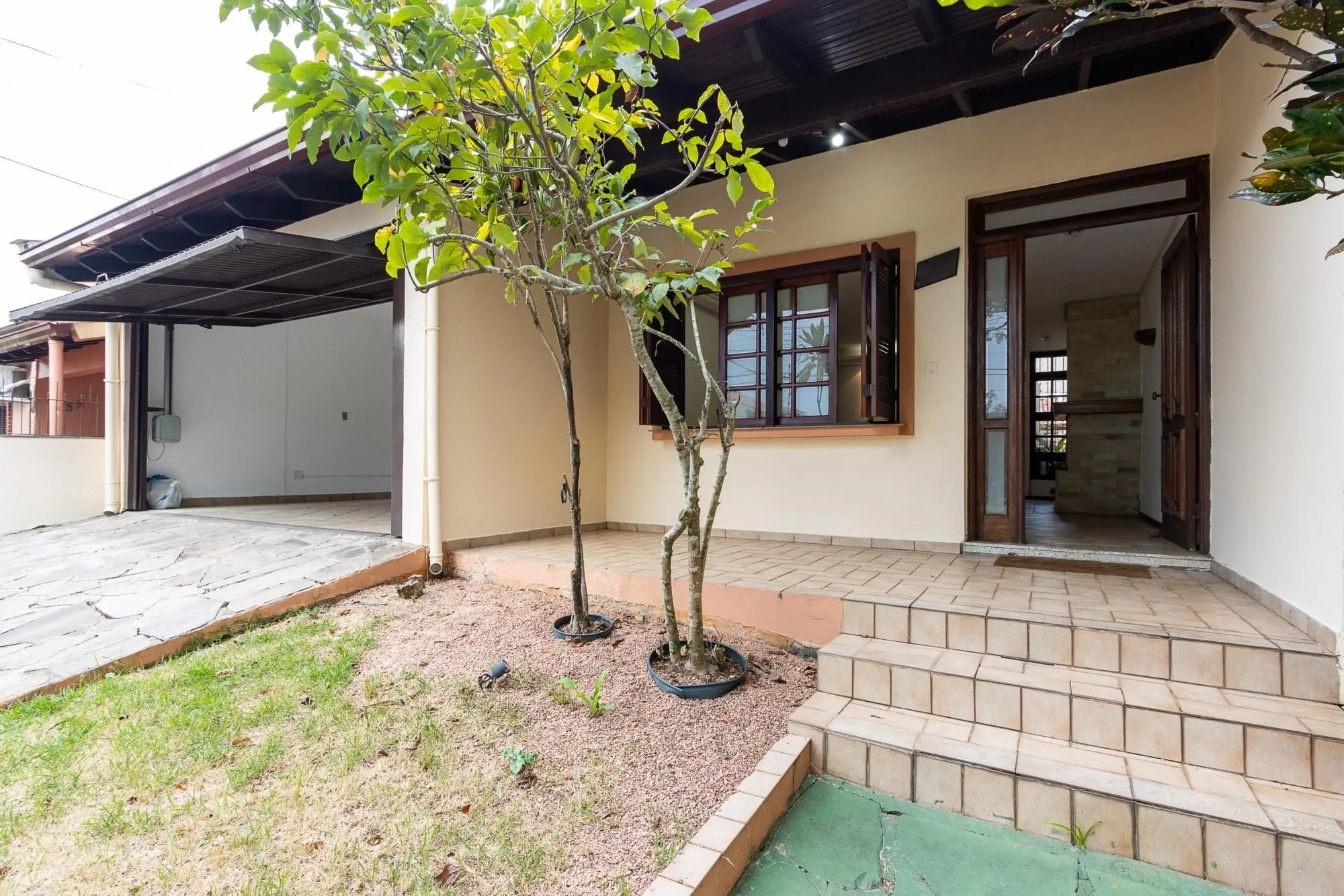 Imagem CASA RESIDENCIAL 04 DORMITÓRIOS | CAVALHADA