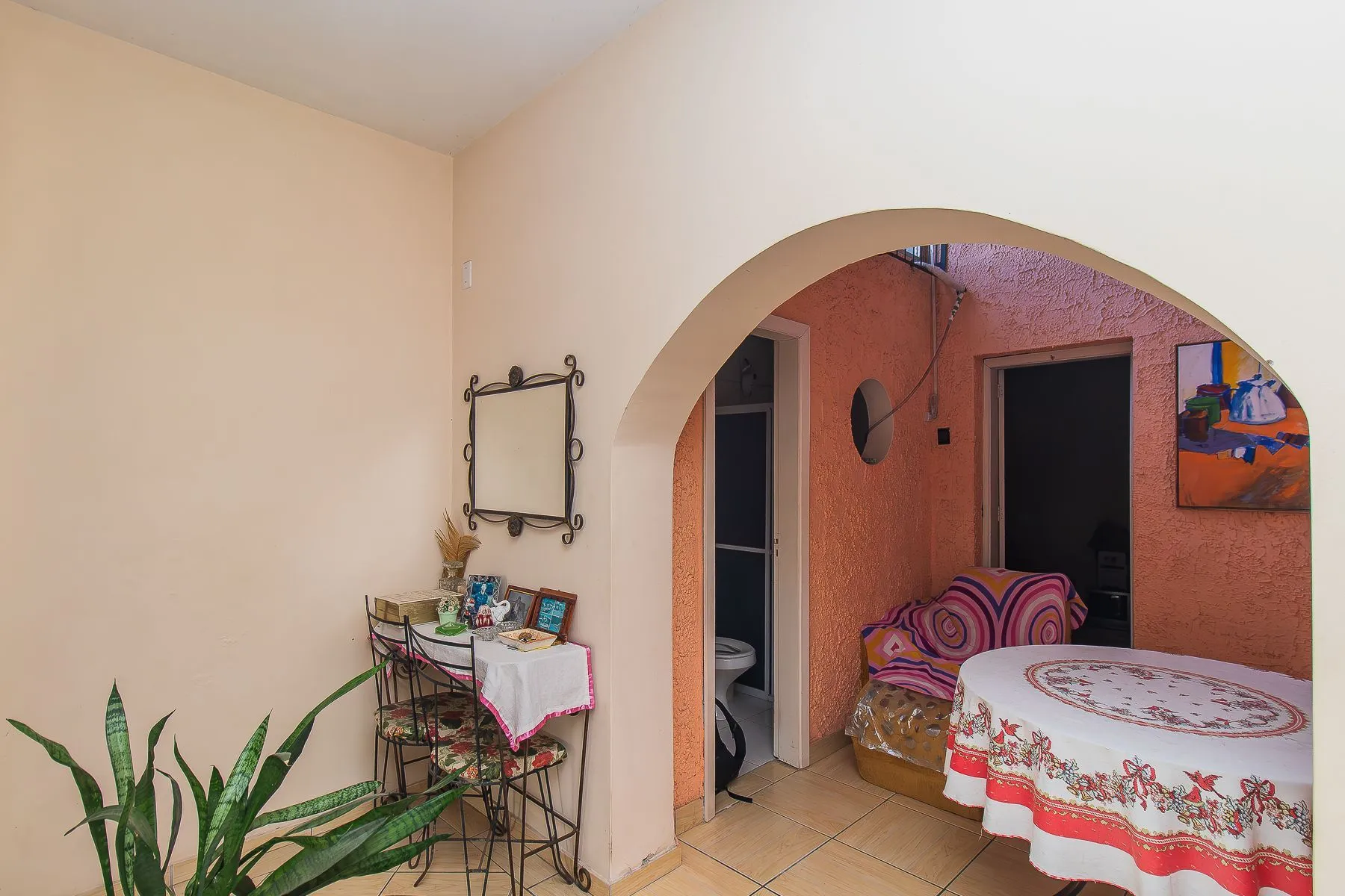 Imagem Casa 4 dormitórios - 1 vaga - 330m² Menino Deus