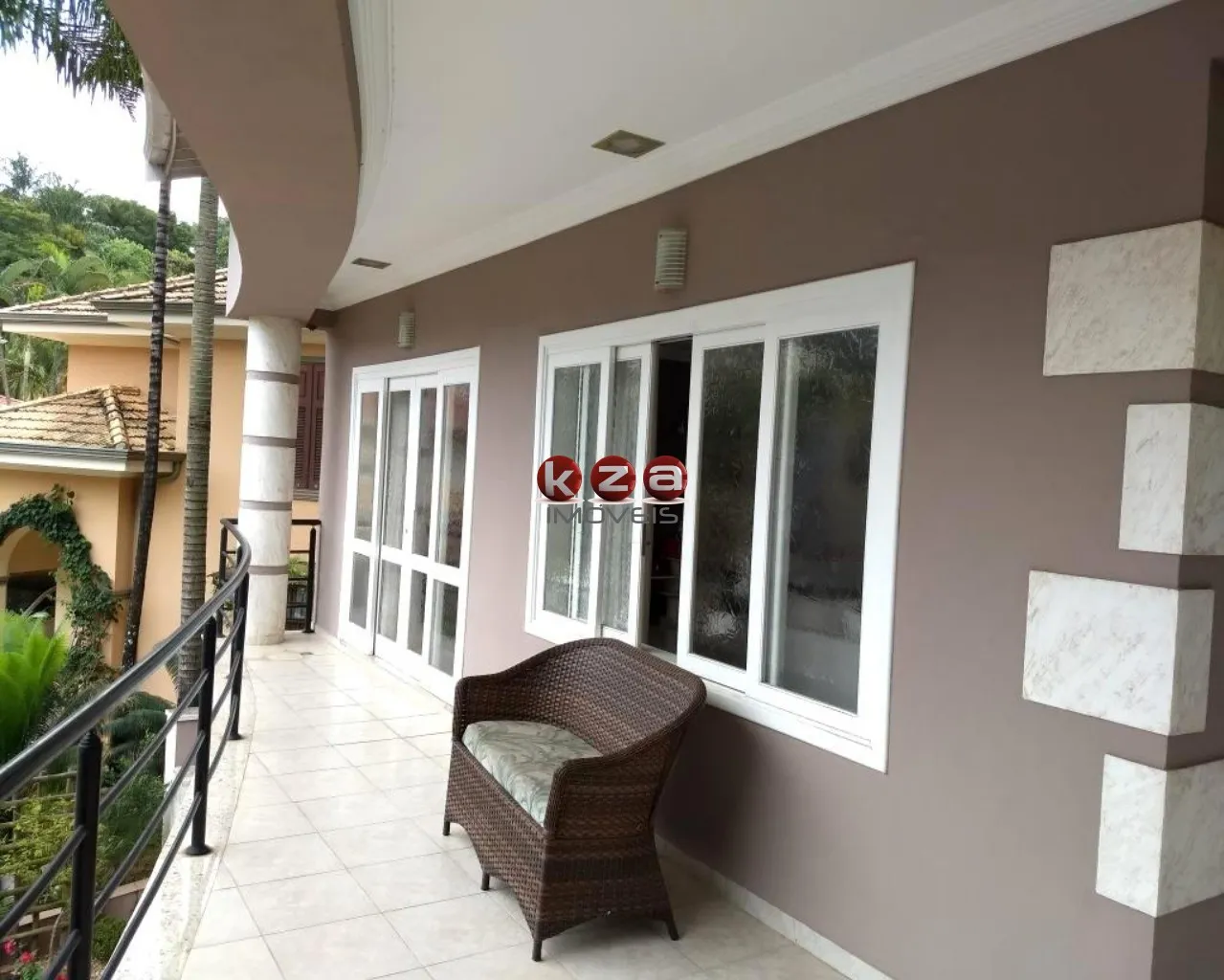 Imagem Imperdível! Casa em condomínio à venda em Valinhos-SP, Condomínio Terras do Paiquerê, 3 quartos, 3 suítes, 3 salas, 2 banheiros, 2 vagas, 570m².