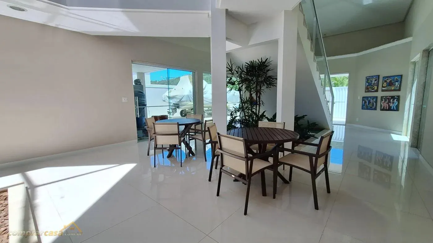 Imagem Casa em Condomínio para Venda em Cabo Frio / RJ no bairro Gamboa
