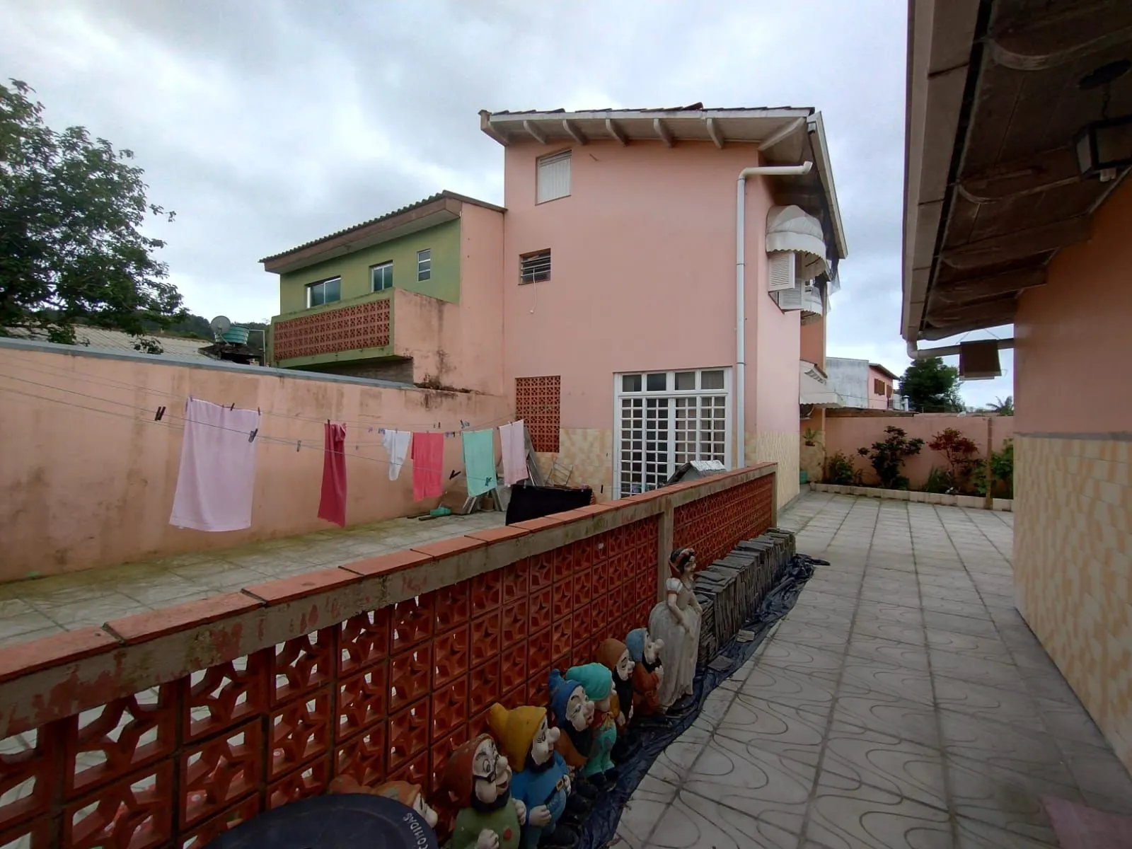 Imagem Casa no bairro Aberta dos Morros - 5 dormitórios
