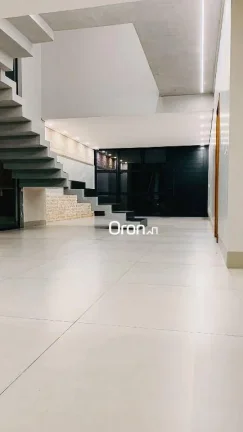 Imagem Sobrado à venda, 213 m² por R$ 1.580.000,00 - Jardins Bolonha - Senador Canedo/GO