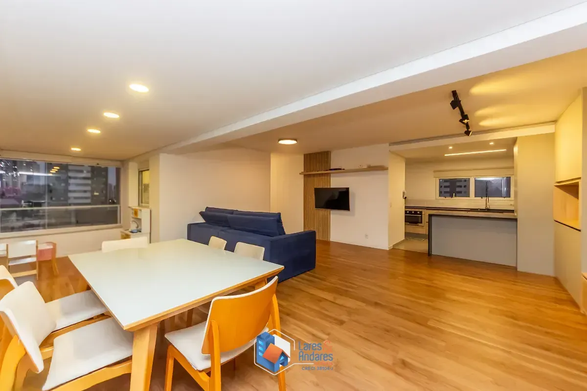 Foto do imóvel Apartamento para venda em Vila Gumercindo com 4 quartos, sendo 3 suítes, 124m² em Rua Tupanaci