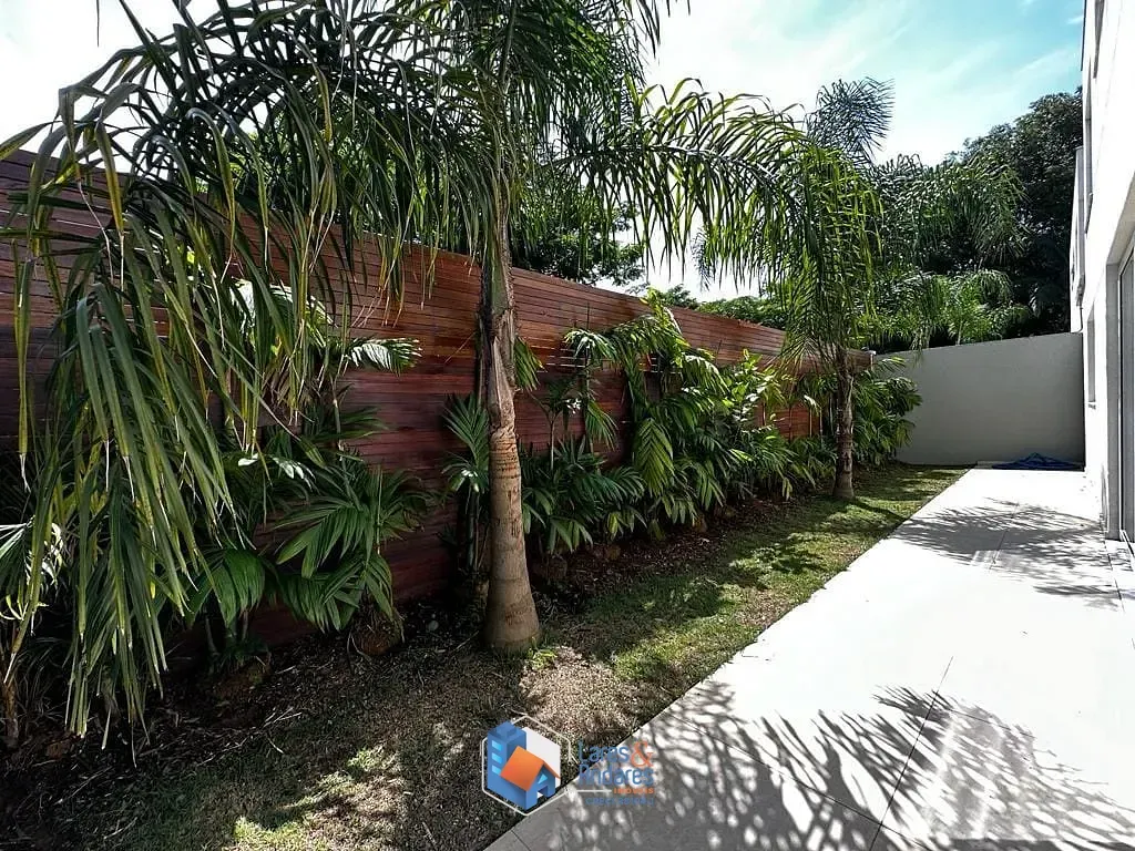 Imagem Casa em condomínio para venda em Parque Colonial com 4 quartos, sendo 4 suítes, 786.97m²