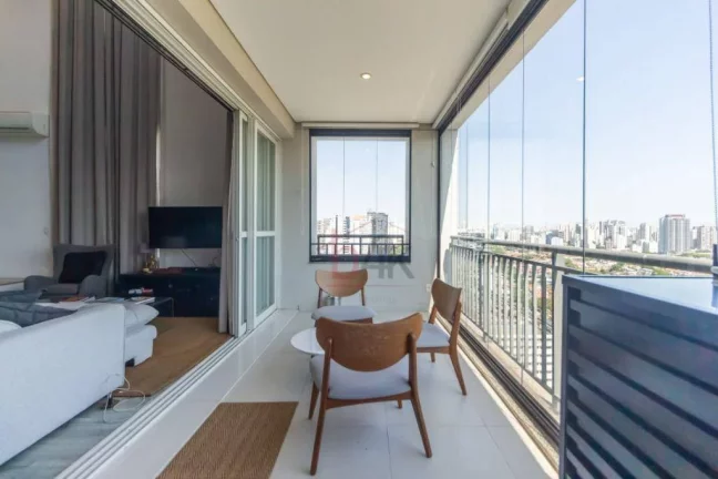 Imagem Meta Title: Cobertura Geo Berrini: 108m² de Skyline e Rentabilidade no Brooklin