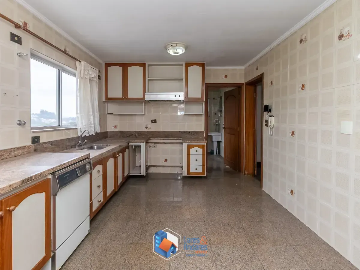 Imagem Apartamento para venda em Tremembé com 3 quartos, sendo 2 suítes, 188m²
