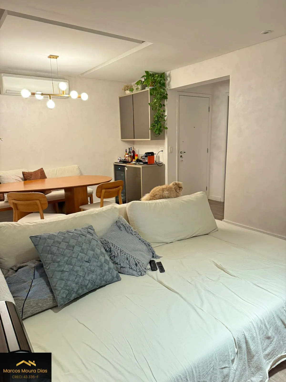 Imagem Apartamento com 4 dormitórios (1 suíte) , 2 Vagas de garagem, Edifício com Portaria 24 hs e Lazer