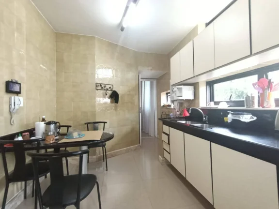 Imagem Apartamento Duplex 4 Quartos com Ar Condicionado - Suíte Master - 4 Vagas