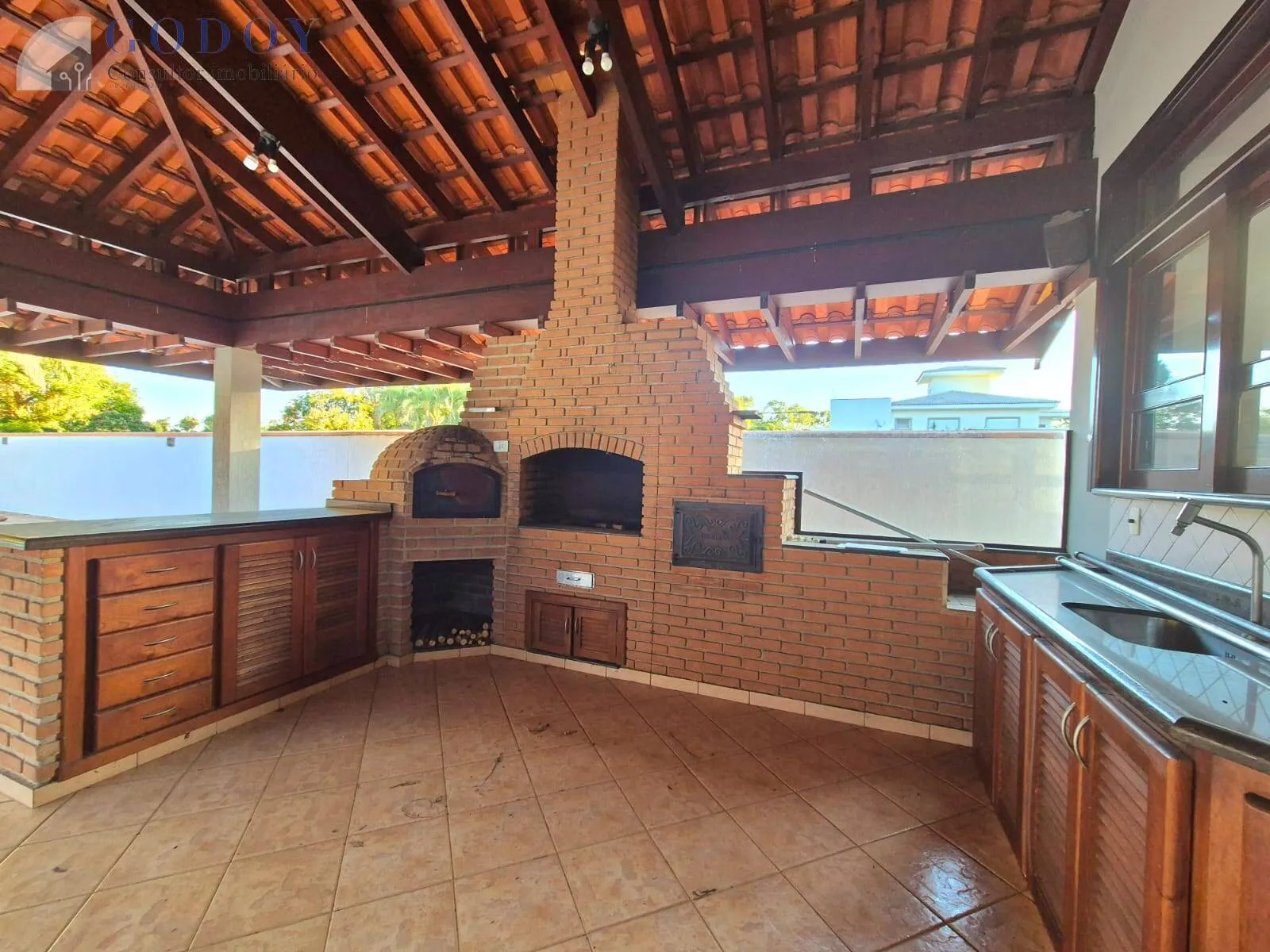 Imagem Casa Térrea de Alto Padrão no Condomínio Village Paineira