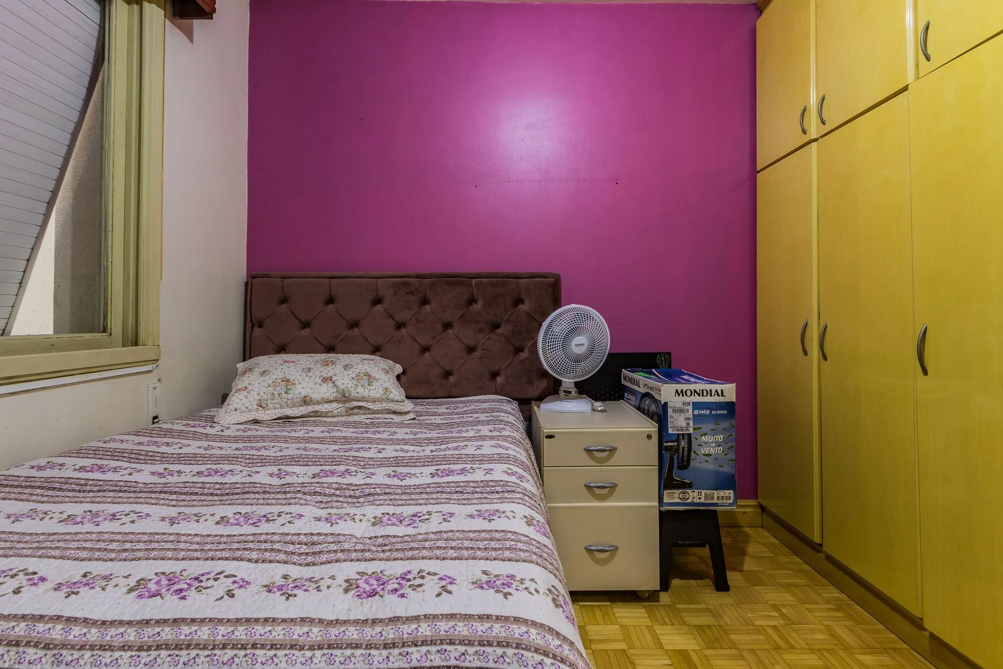 Imagem Apartamento de 3 dormitórios e 133m² à venda em Centro Histórico, Porto Alegre.