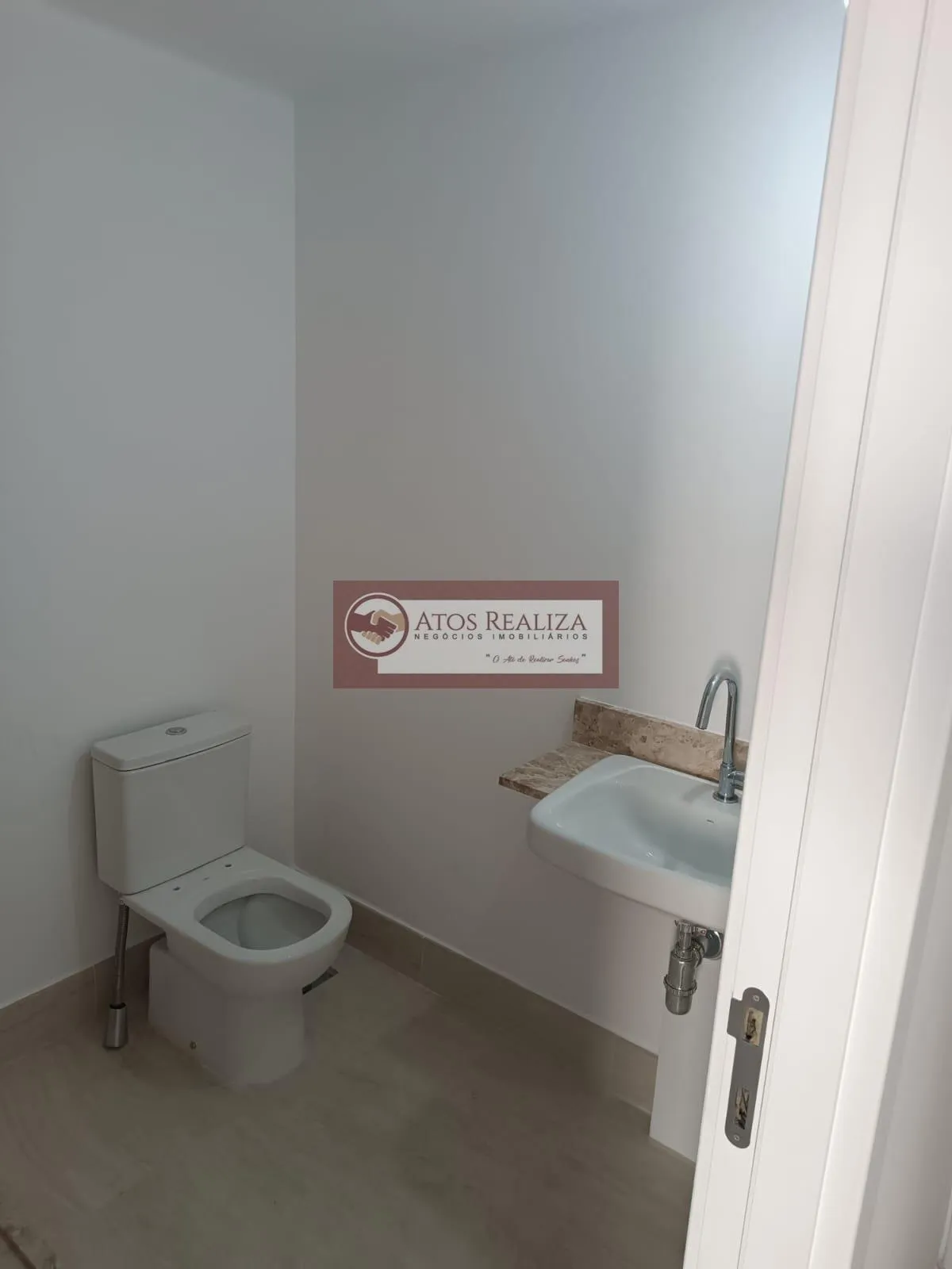 Imagem Apartamento à venda em Santo Amaro SP, 24m², 1 dormitório, sacada