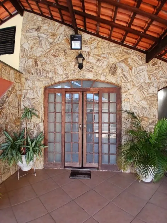 Imagem CASA COM 100,00 m² - MARACANÃ - PRAIA GRANDE SP