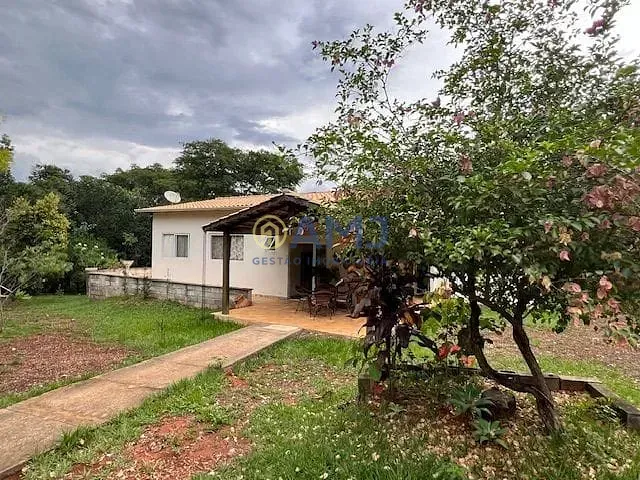 Imagem Chácara com 4 dormitórios à venda, 5432 m² por R$ 2.000.000,00 - Cond Alta Vista - Senador Canedo/GO