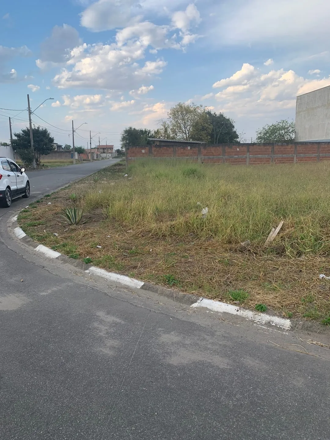 Imagem Terreno à venda 250M², Moreira César, Pindamonhangaba - SP
