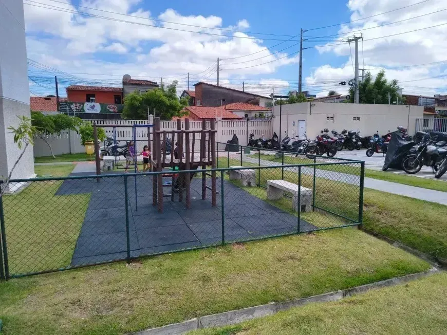 Imagem Apartamento para Venda, Itaperi, 2 dormitórios, 1 banheiro, 1 vaga