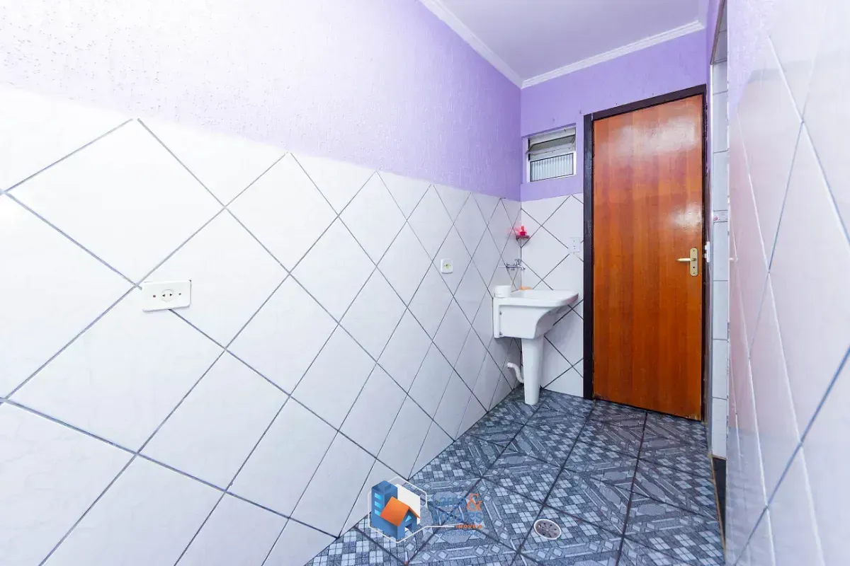 Imagem Sobrado para venda em Vila Fachini com 3 quartos, sendo 1 suíte, 102m²