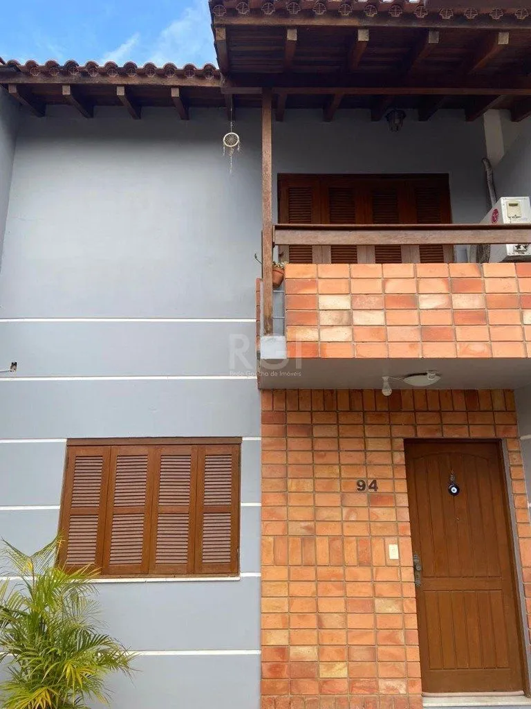Imagem Casa para Venda - 110m², 2 dormitórios, 1 vaga - Hípica