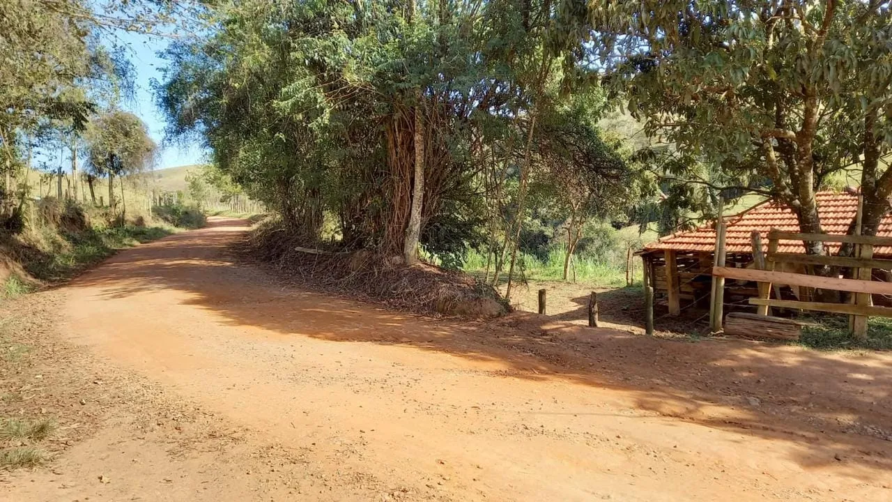 Imagem Chácara à venda 3 Quartos, 1 Suite, 181500M², Centro, Cunha - SP