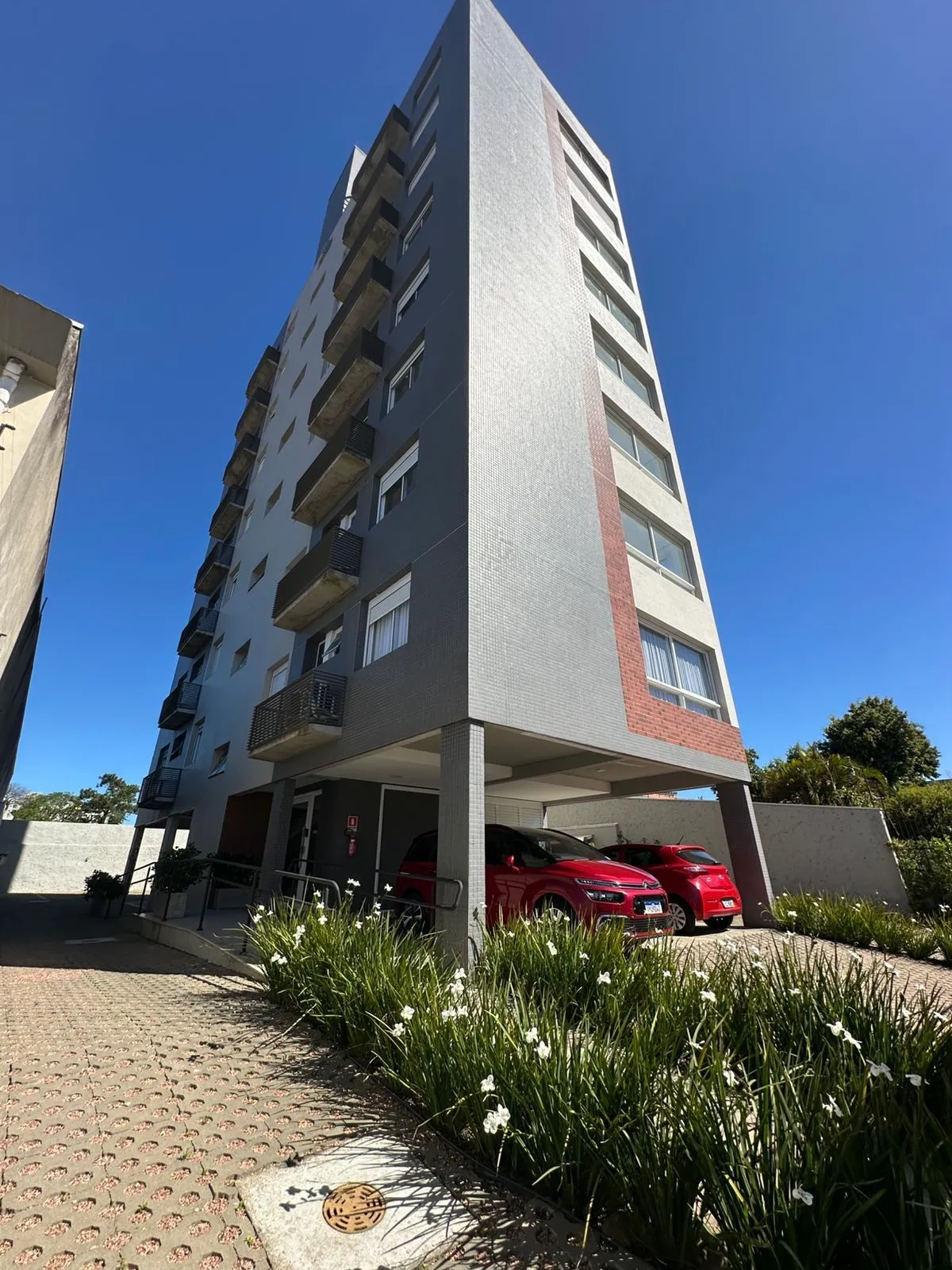 Apartamento Novo à Venda no Bairro Tristeza - 2 Dormitórios, Suíte e 2 Vagas Cobertas