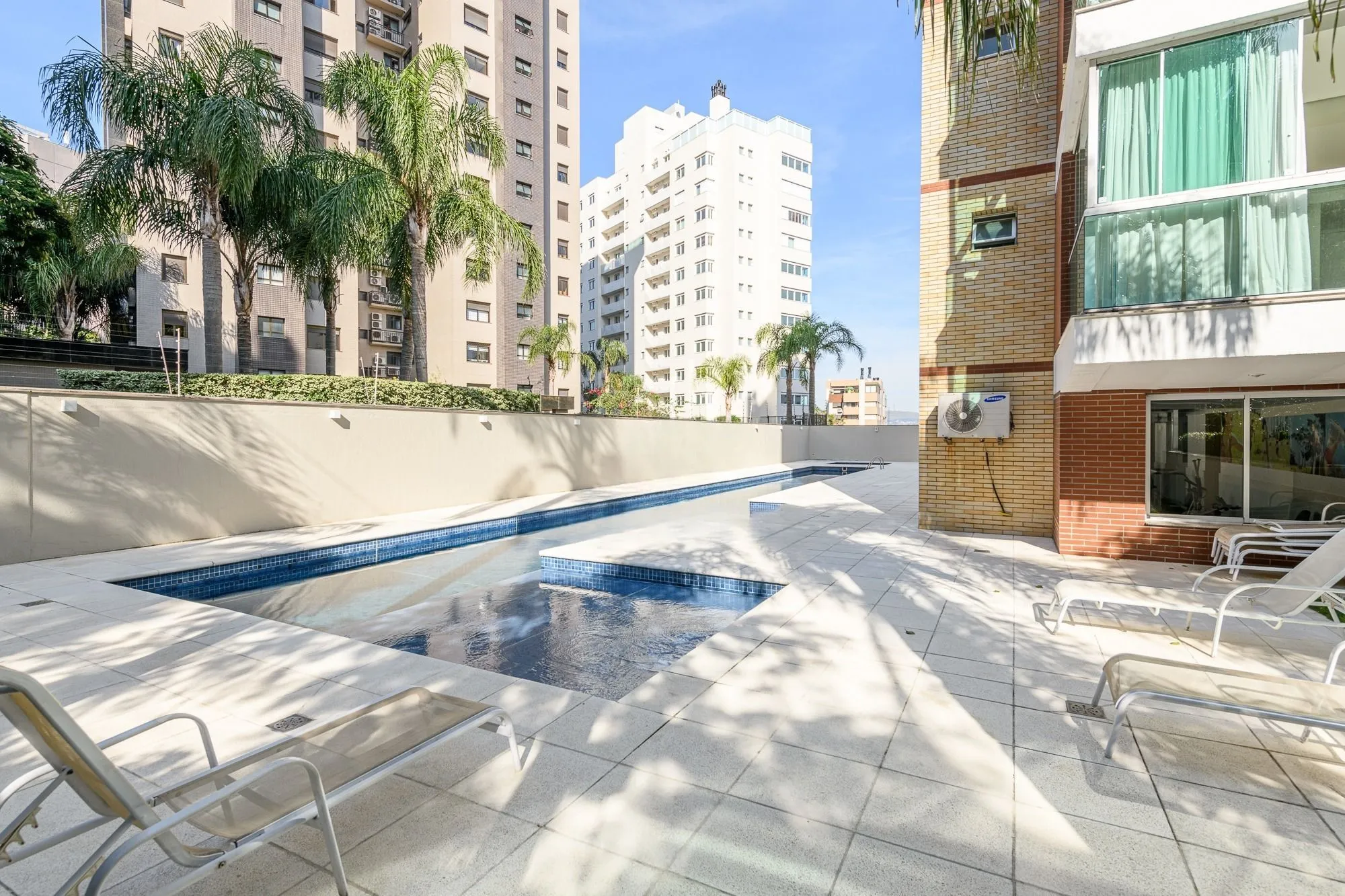 Imagem Apartamento 3 dormitórios, sendo 3 suítes e 3 vagas