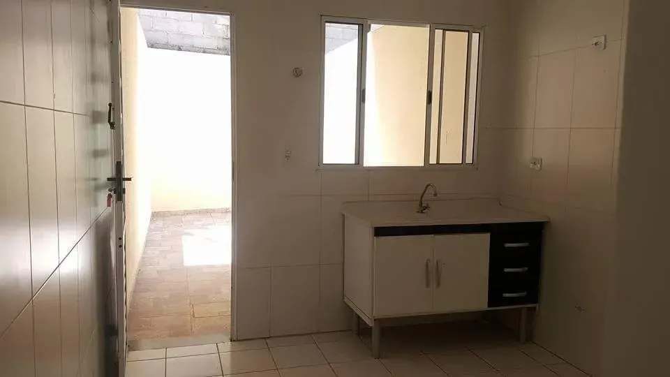 Imagem Casa de Condomínio com 2 Quartos para Alugar, 70 m² em Vila Granada - São Paulo