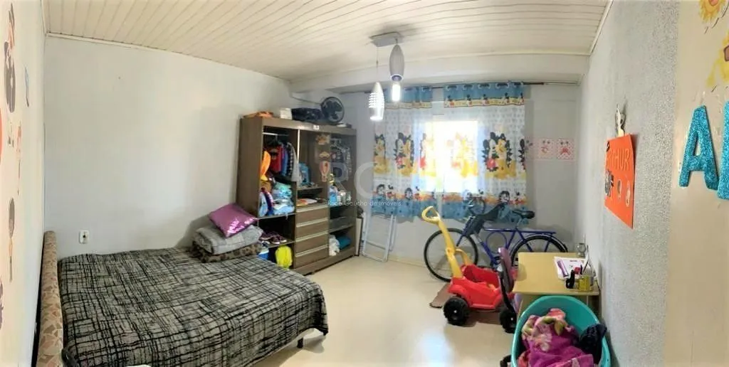 Imagem Casa de 175m², com 3 dormitórios