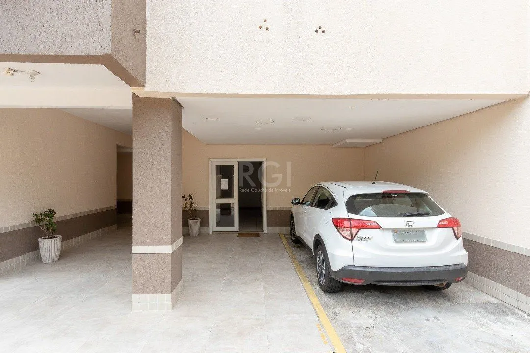 Imagem Ótima cobertura no bairro Nonoai, com aproximadamente 135m² de área privativa, 02 dormitórios
