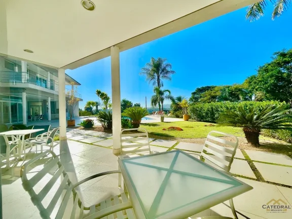 Imagem Casa à Venda em condomínio fechado de 1000m2 com4 quartos e Piscina em Jundiaí SP