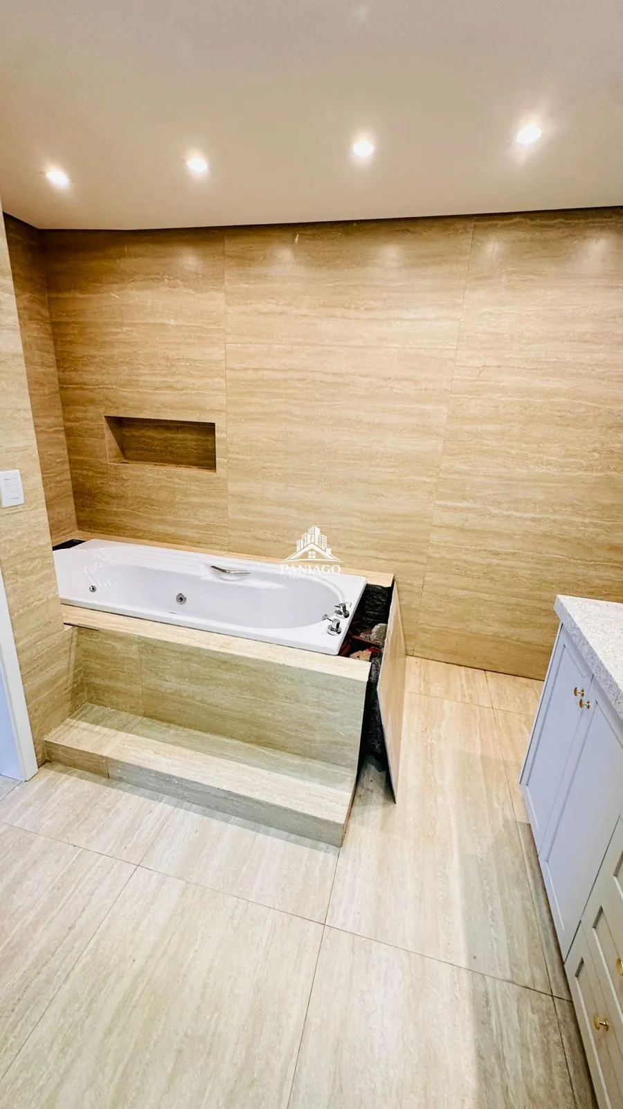 Imagem Apartamento Duplex de Alto Padrão Edifício Mãe Bonifácia
