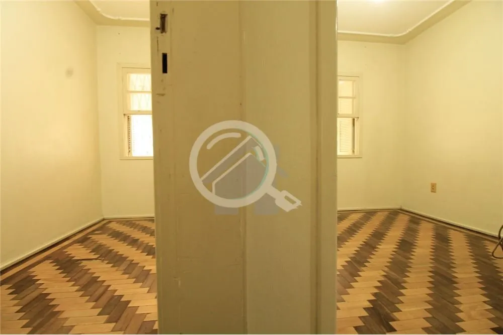 Imagem Amplo apartamento de 1 dormitório com closet, banheiro com ventilação natural, amplo arejado, pá...