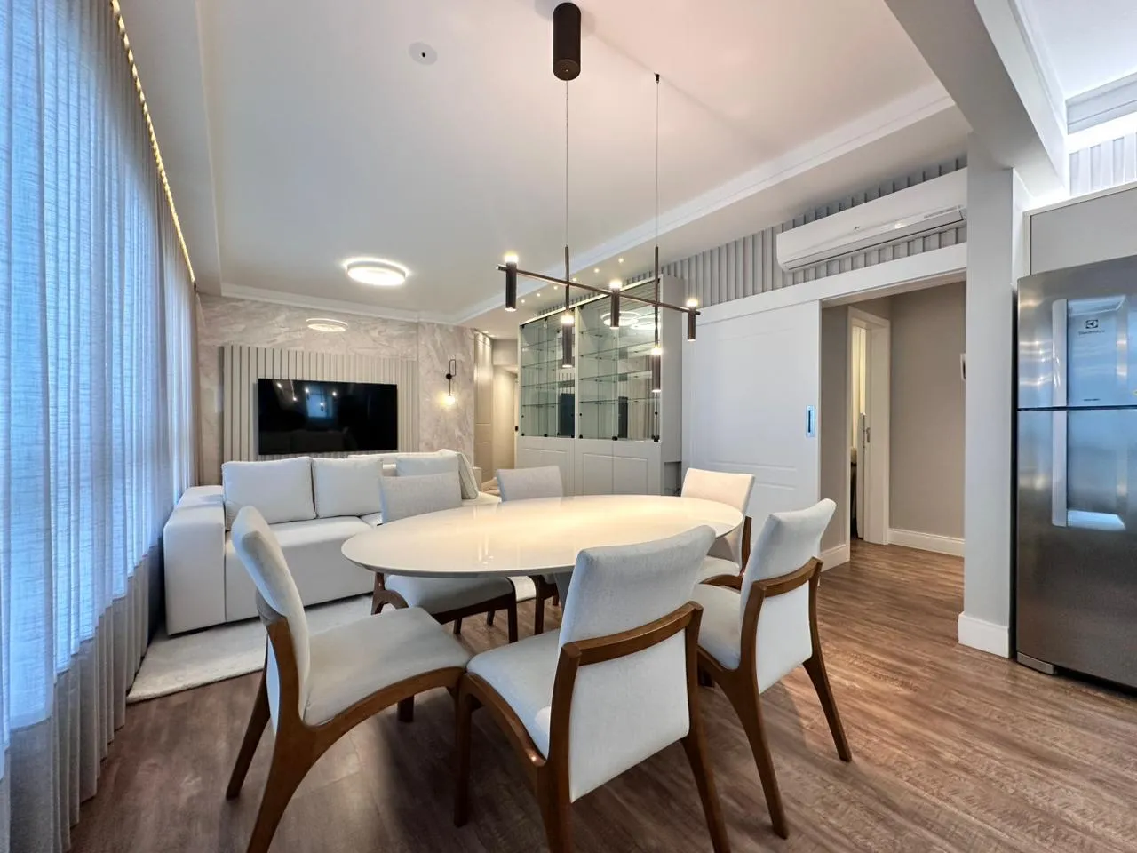Imagem Apartamento com vista para o mar à venda com 130m2 por R$ 3.200.000,00