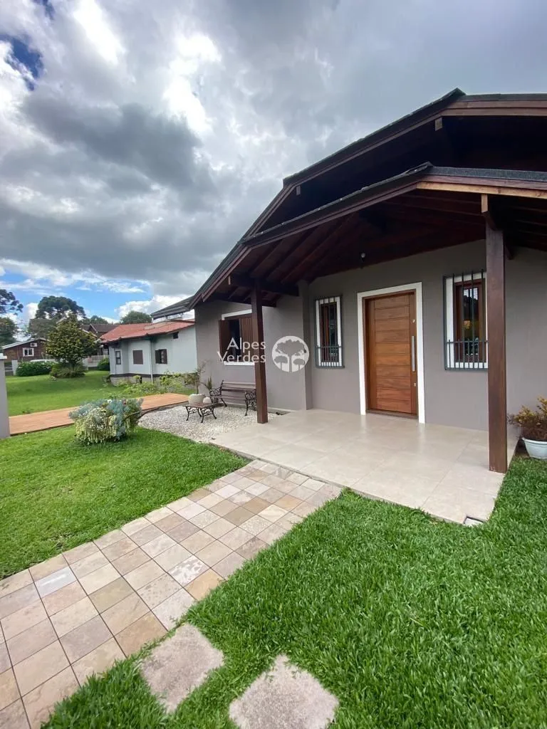 Imagem Vende-se casa com 3 dormitorios a 5 minutos da catedral de pedra