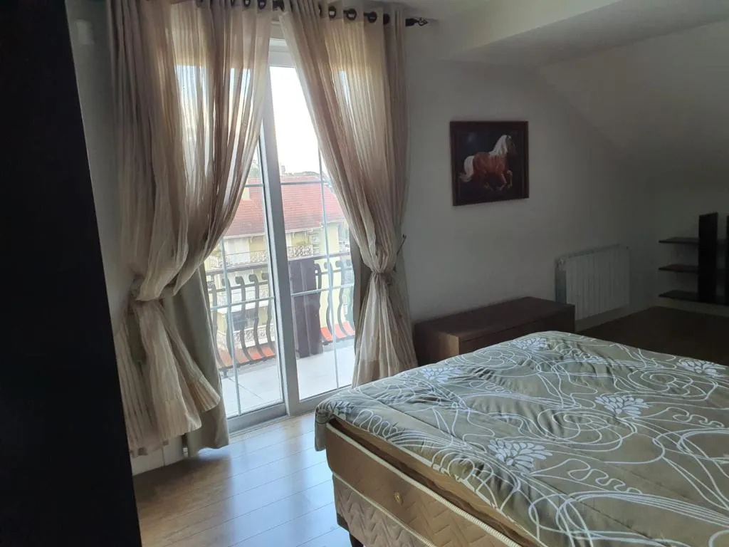 Imagem Apartamento 4 Dormitórios - Bairro Centro