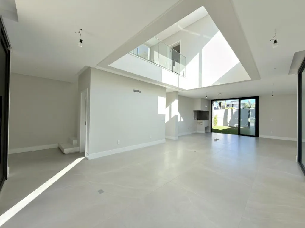 Imagem Casa em Condominio 3 Dormitórios - Bairro Atlantida