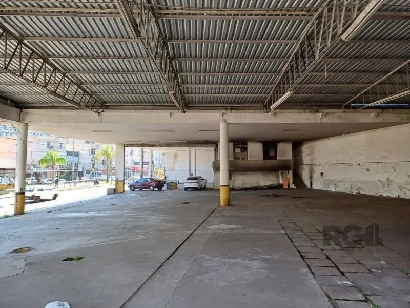 Imagem Predio para Venda - 2700m², 0 dormitórios, São João