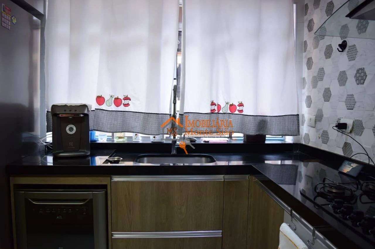 Imagem Casa com 4 dormitórios à venda, 315 m² por R$ 1.100.000,00 - Ponte Grande - Guarulhos/SP