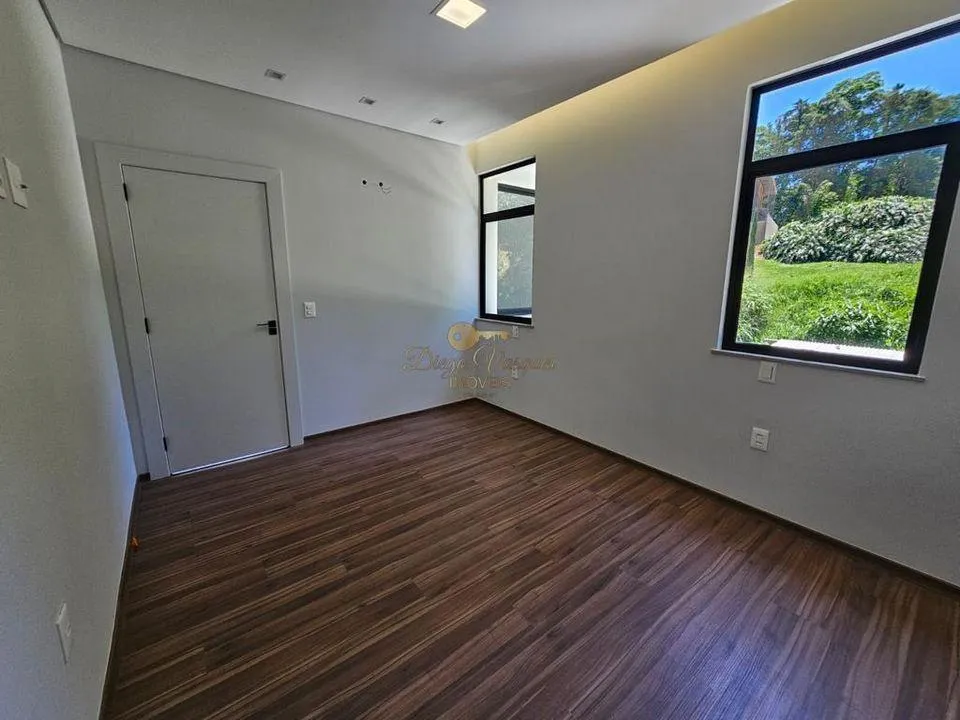 Imagem Casa em Condomínio para Venda em Teresópolis / RJ no bairro Posse
