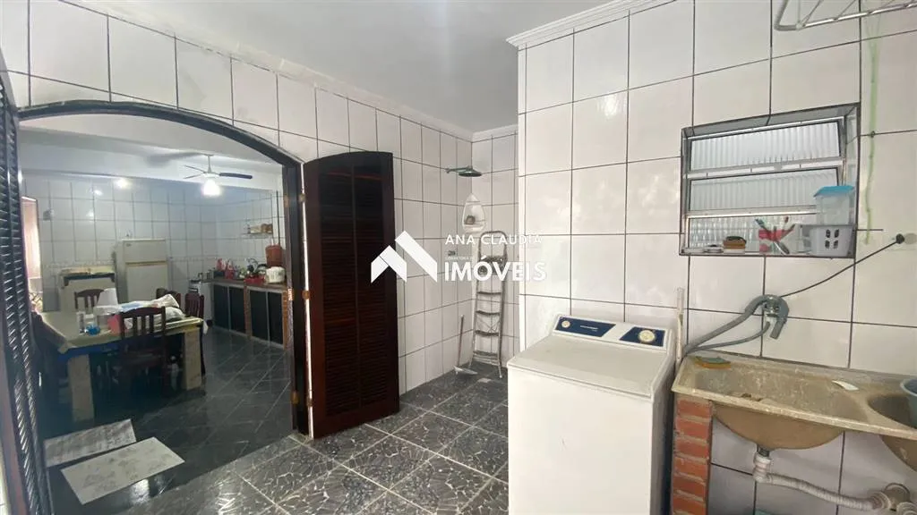 Imagem Casa localizada na cidade de Mongaguá
