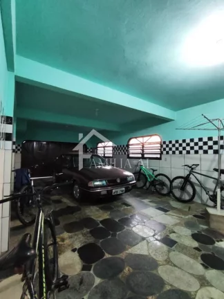 Imagem SOBRADO COM 6 APARTAMENTOS PARA INVESTIDORES