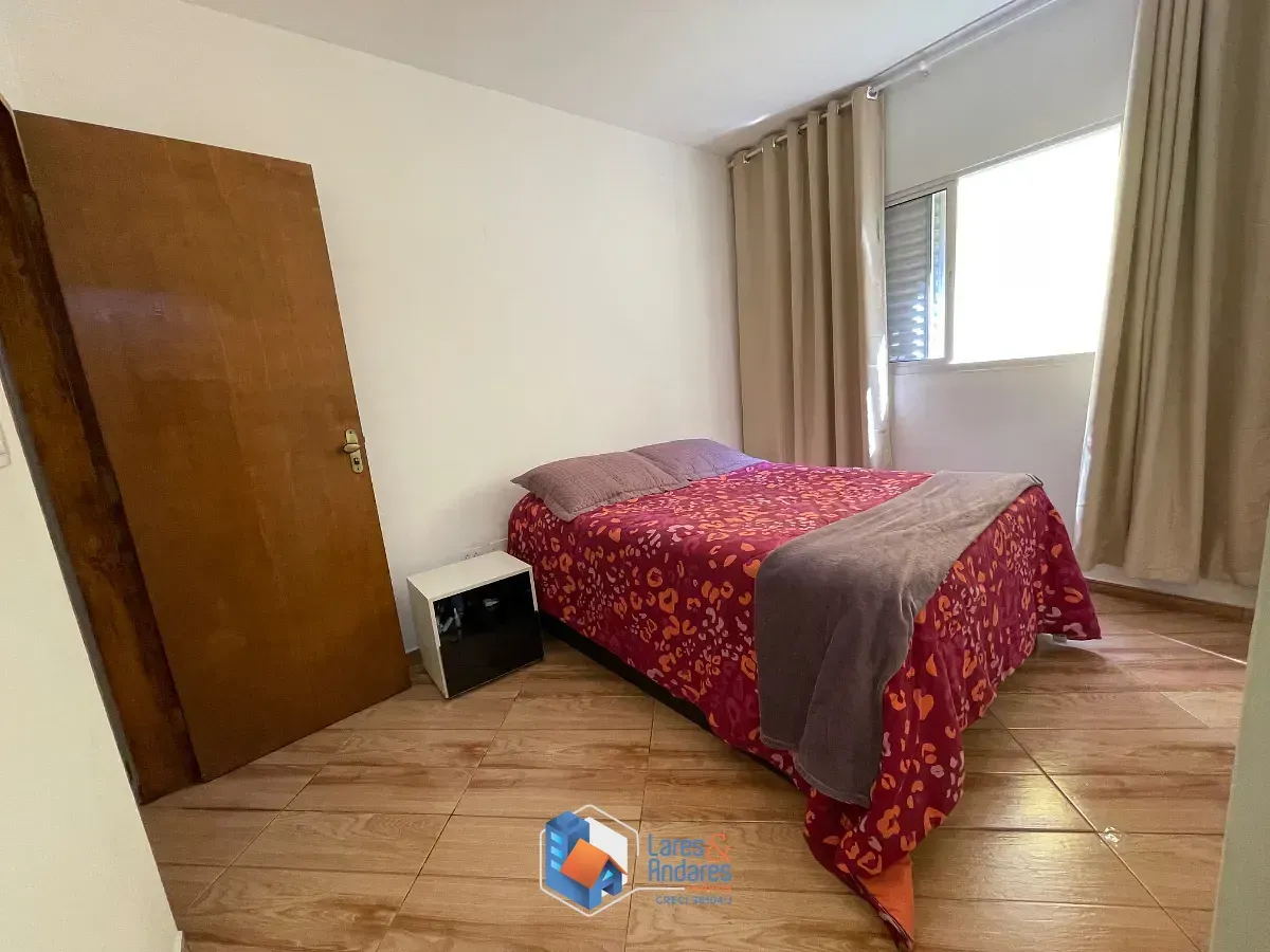 Imagem Sobrado para venda em Jardim Vaz de Lima com 4 quartos, sendo 2 suítes, 230m²