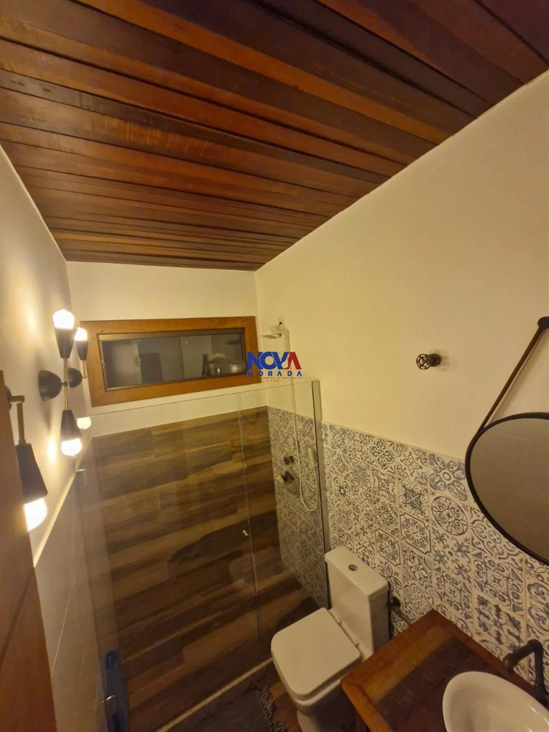 Imagem Casa com 5 quartos à venda em Vila Velha