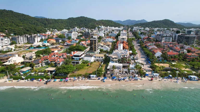 Imagem Apartamento para Venda em Florianópolis / SC no bairro Jurerê