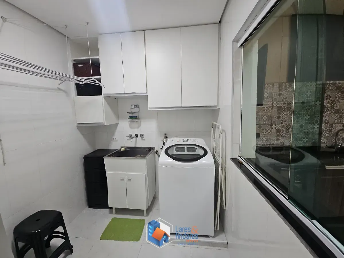 Imagem Sobrado para venda em Vila Ivone com 3 quartos, sendo 1 suíte, 178m²
