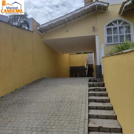 Imagem Sobrado Geminado alto Padrão para locação em Joinville