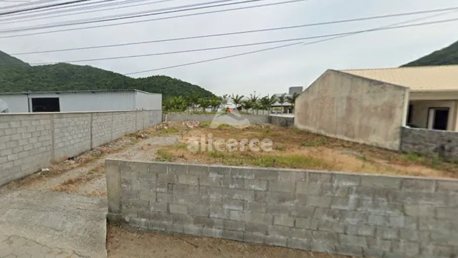 Imagem Terreno à venda com , 468m² em Pântano do Sul Florianópolis