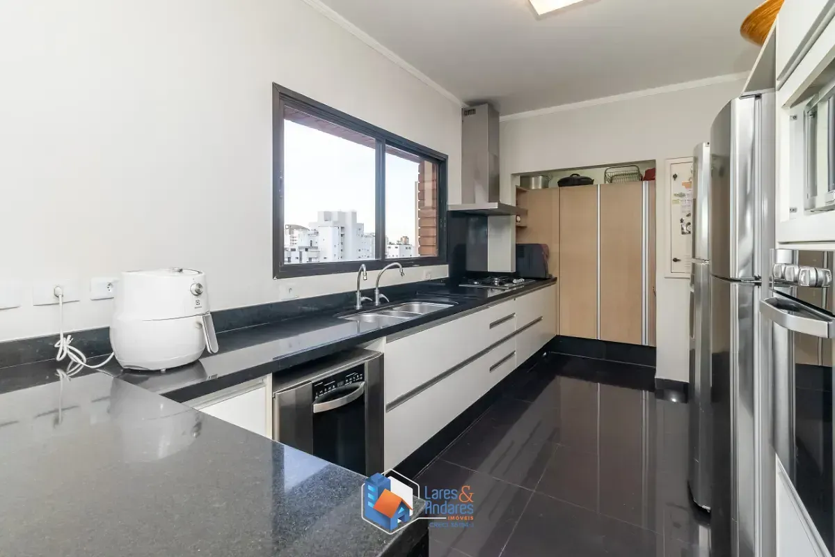 Imagem Apartamento para venda em Sumaré com 4 quartos, sendo 4 suítes, 202m²
