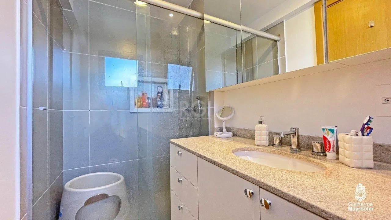 Imagem Apartamento para Venda - 75.12m², 3 dormitórios, 1 suite, 1 vaga - Farroupilha